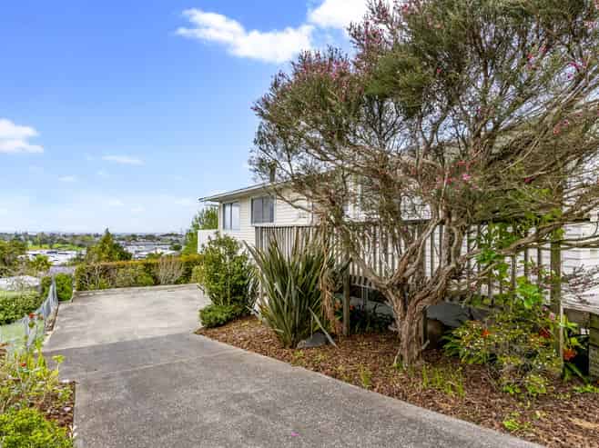 25 Marcel Place, Glenfield