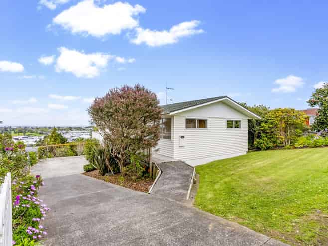 25 Marcel Place, Glenfield