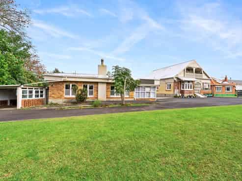 8 Banff Street, Kensington