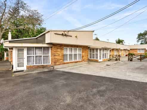 8 Banff Street, Kensington