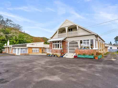 8 Banff Street, Kensington