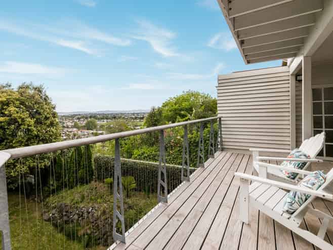33 Simla Terrace, Hospital Hill