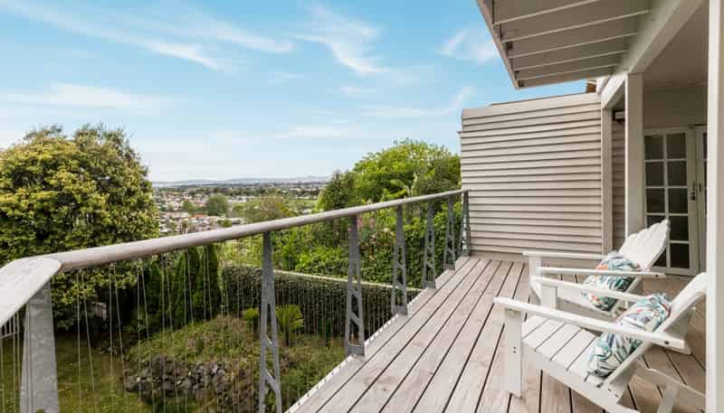 33 Simla Terrace, Hospital Hill