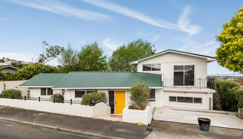 33 Simla Terrace, Hospital Hill