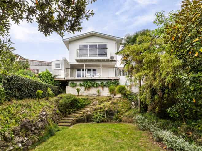 33 Simla Terrace, Hospital Hill