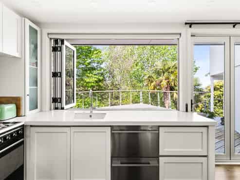 33 Simla Terrace, Hospital Hill