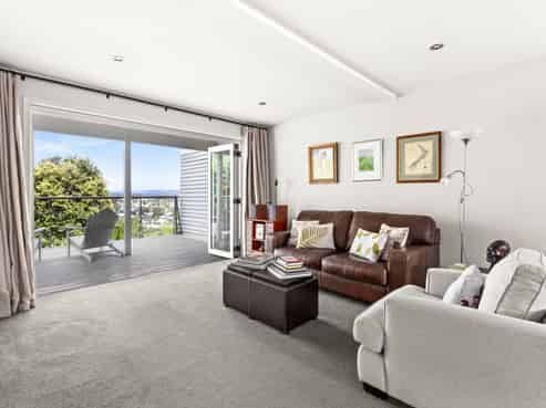 33 Simla Terrace, Hospital Hill