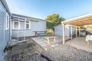 2 Devon Road, Springvale