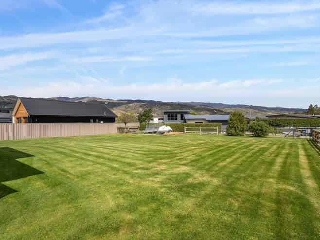 8 De Bettencor Place, Mount Pisa, Cromwell
