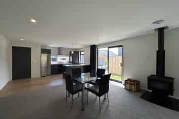 98 Spur Ridge Rise , Jacks Point