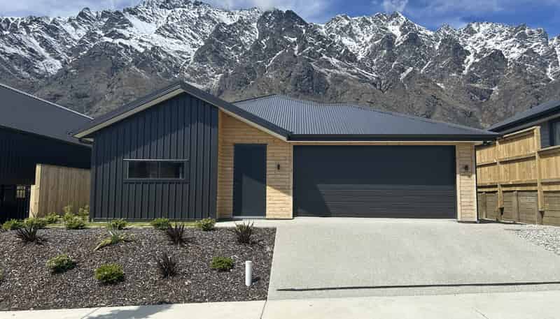 98 Spur Ridge Rise , Jacks Point