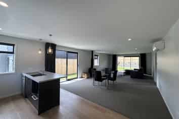98 Spur Ridge Rise , Jacks Point