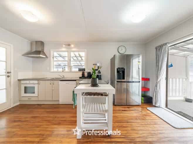 116 Coast Road, Wainuiomata