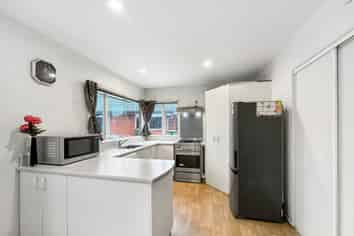 2/479 Main South Road, Hornby