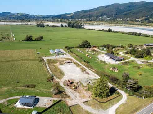 168 Te Araroa Road, Ruatoria and Surrounds