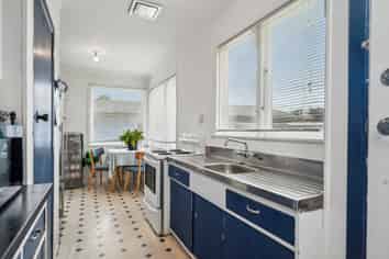 57 Meadowbank Crescent, Fordlands