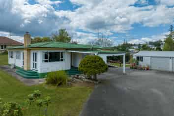 8 Neumann Street, Kawakawa