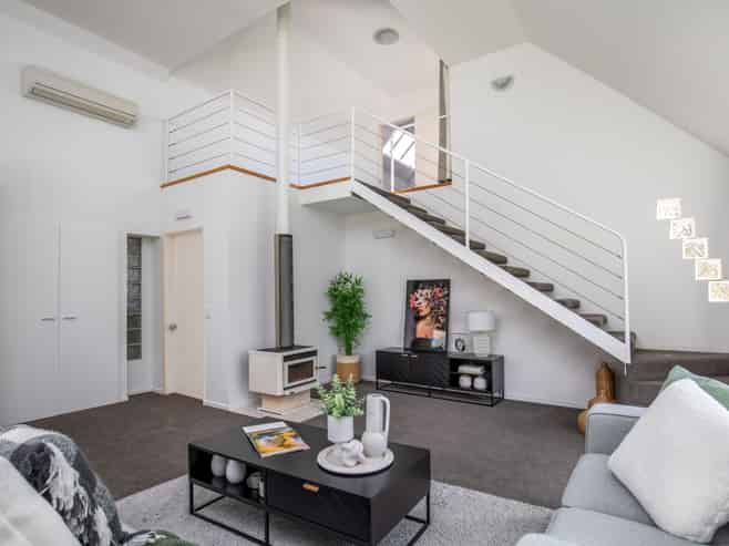 5 Orchard Drive, ALEXANDRA