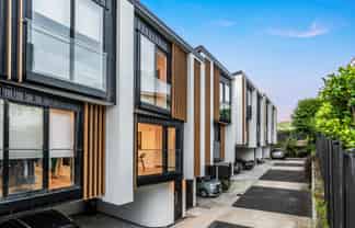 3/10 Ashwell Street, St Heliers