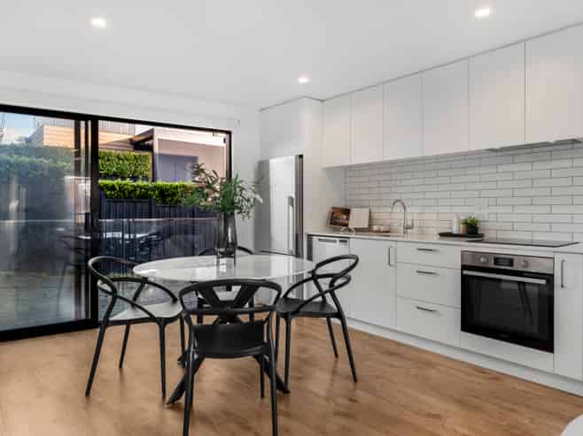 3/10 Ashwell Street, St Heliers