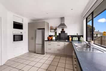 52 Williams Street, Marewa