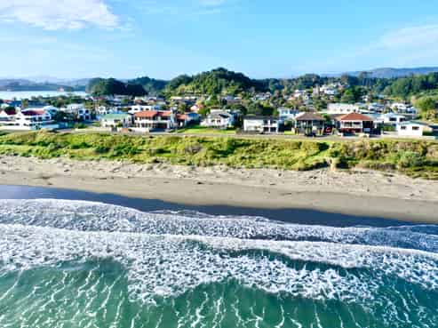 114 Ocean Road, Ohope