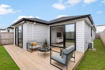 7 Tidal View Road, Drury