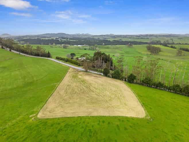 Lot 2 Puketitoi Road, Pipiwai