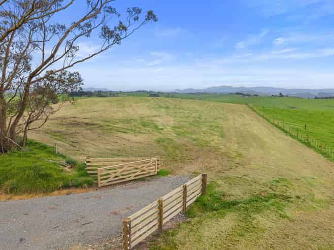 Lot 2 Puketitoi Road, Pipiwai