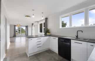 3 Clifton Street, Bulls