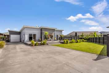 10 Rena Place, Whitianga