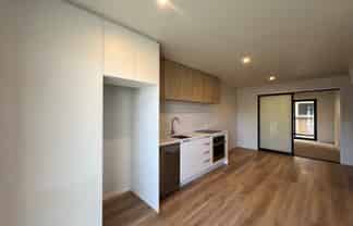 92/3a Cambridge Terrace, Waterloo