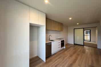 92/3a Cambridge Terrace, Waterloo