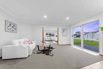 45 Oakridge Way, Northpark
