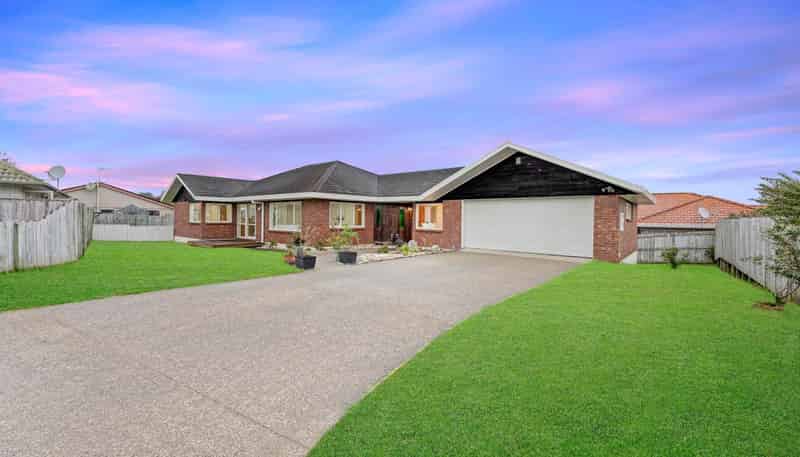 45 Oakridge Way, Northpark