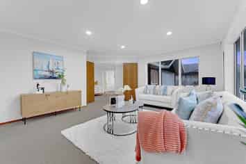 45 Oakridge Way, Northpark