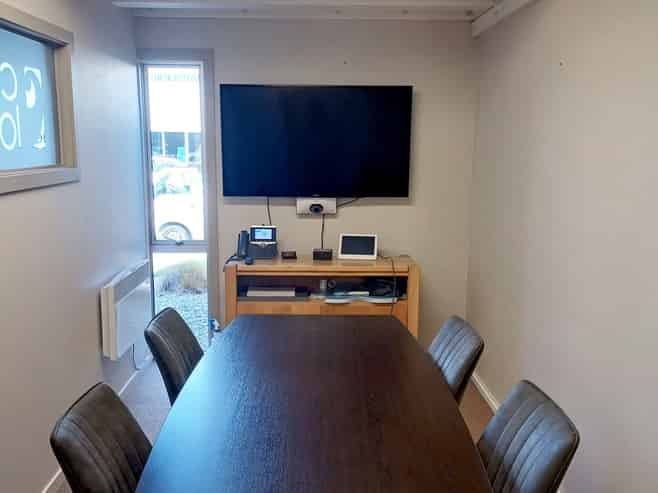 Profile Office for Lease