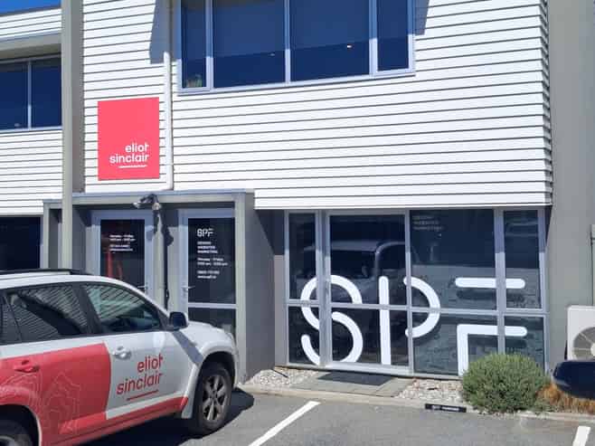 Profile Office for Lease