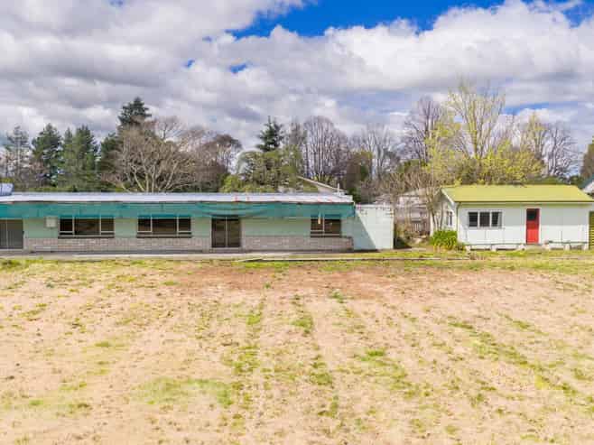 12 Hickey Street, Otane