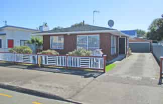 25 Dahlia Street, Palmerston North
