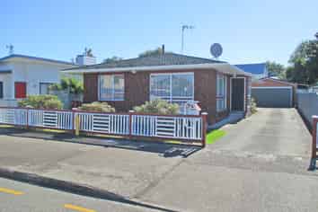 25 Dahlia Street, Palmerston North