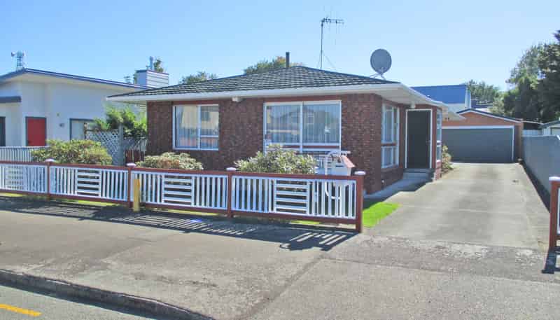25 Dahlia Street, Palmerston North