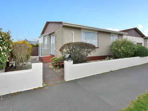 32A Douglas Street, Saint Kilda