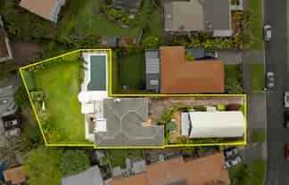 22 and 22A Paunui Street, St Heliers