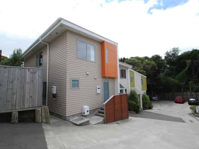 1/2 Chelmsford St, Ngaio