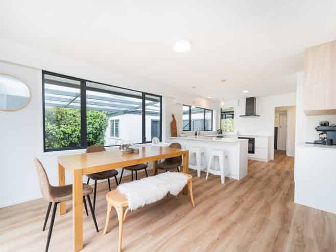 210 South Street, Feilding