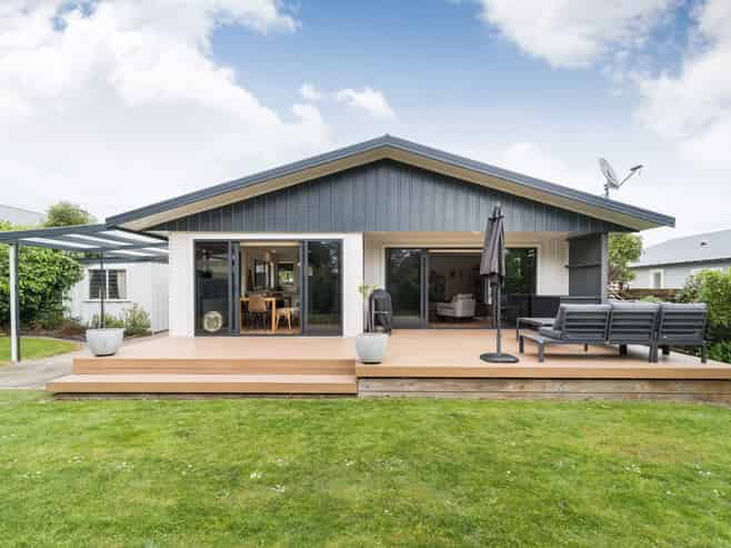 210 South Street, Feilding