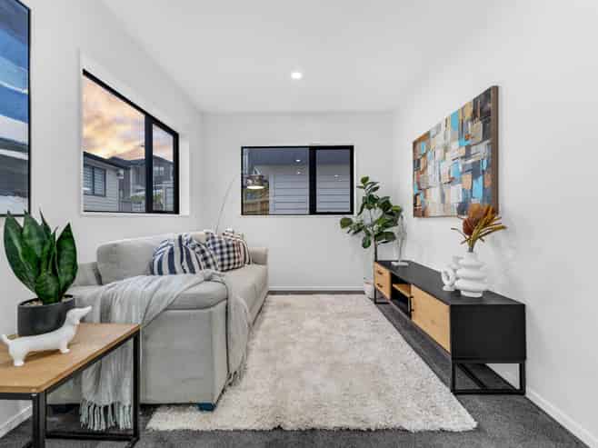 9A Lawson Creek Street, Massey