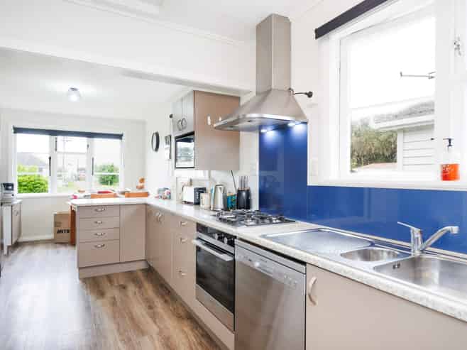 8 Easton Street, Foxton
