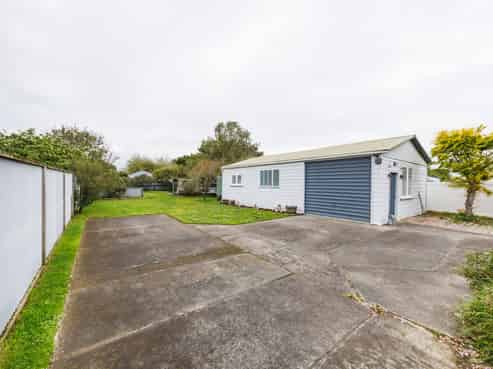 8 Easton Street, Foxton